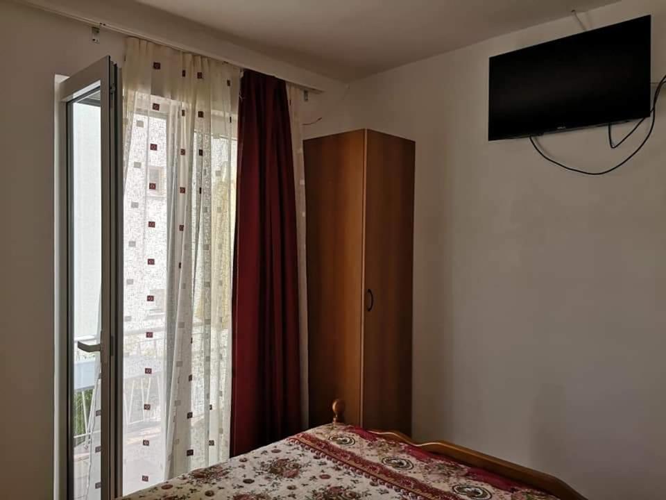 Apartmani Becici Værelse billede