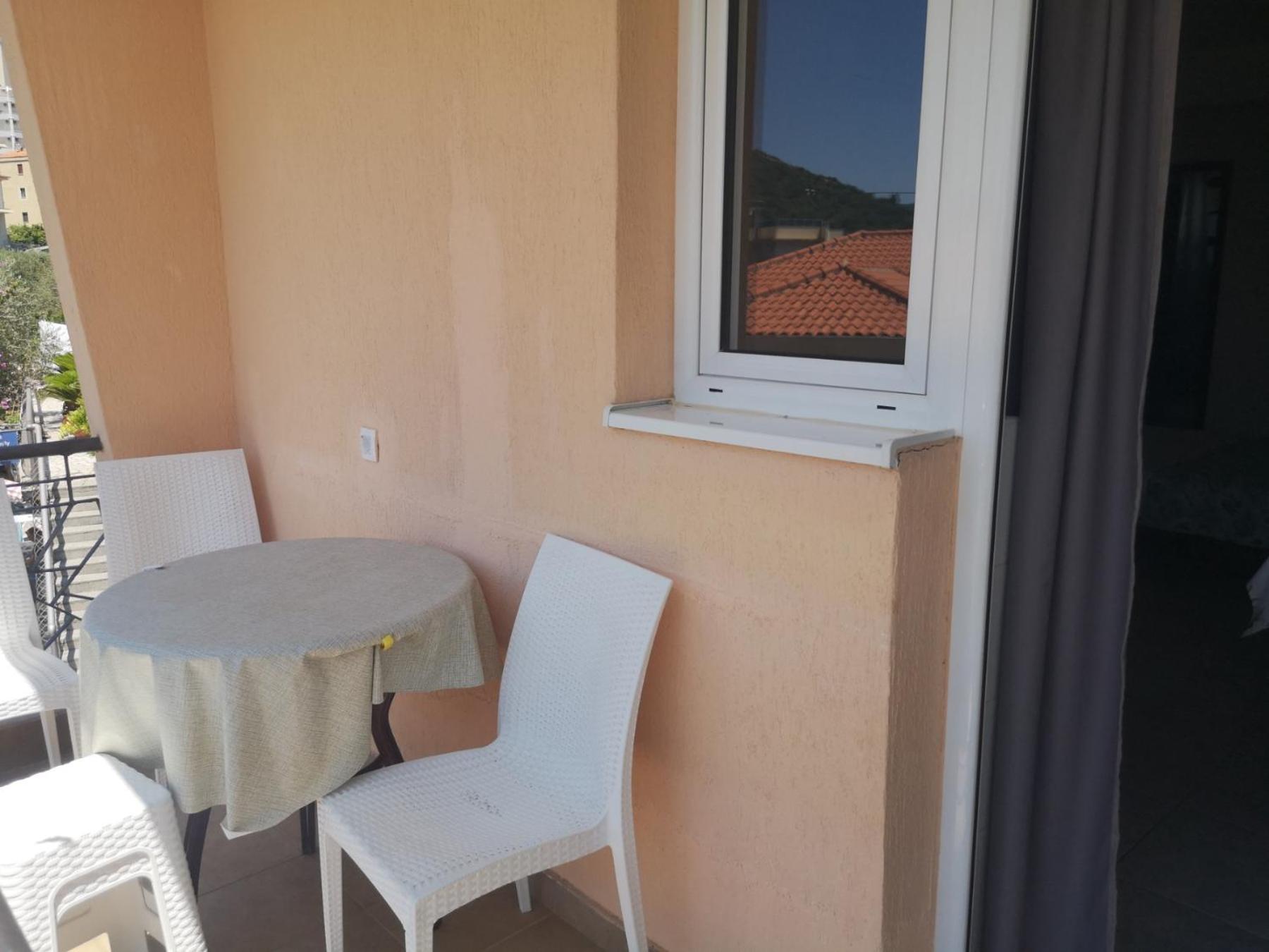 Apartmani Becici Værelse billede