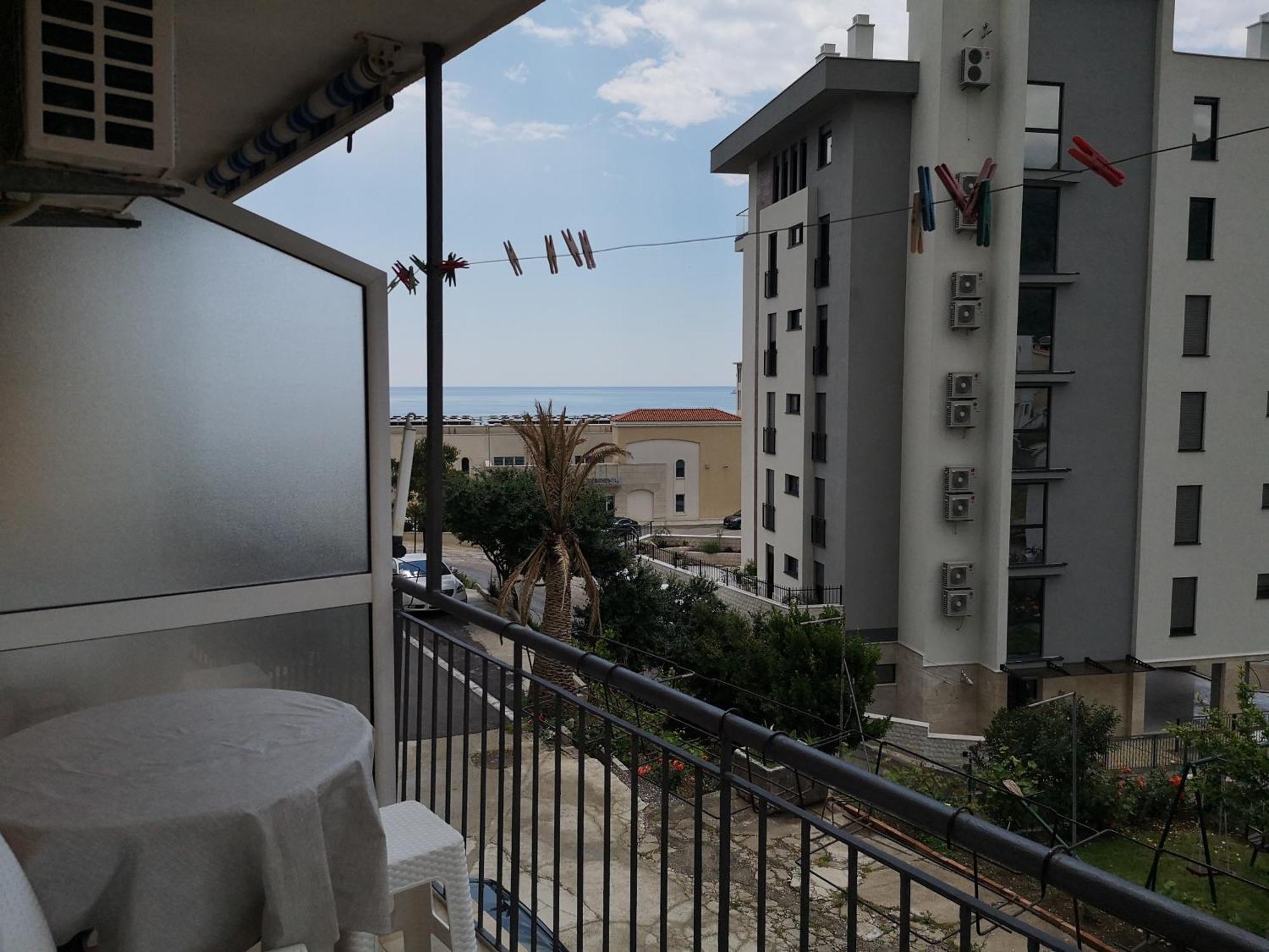Apartmani Becici Værelse billede