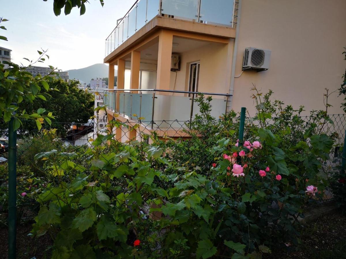 Apartmani Becici Eksteriør billede